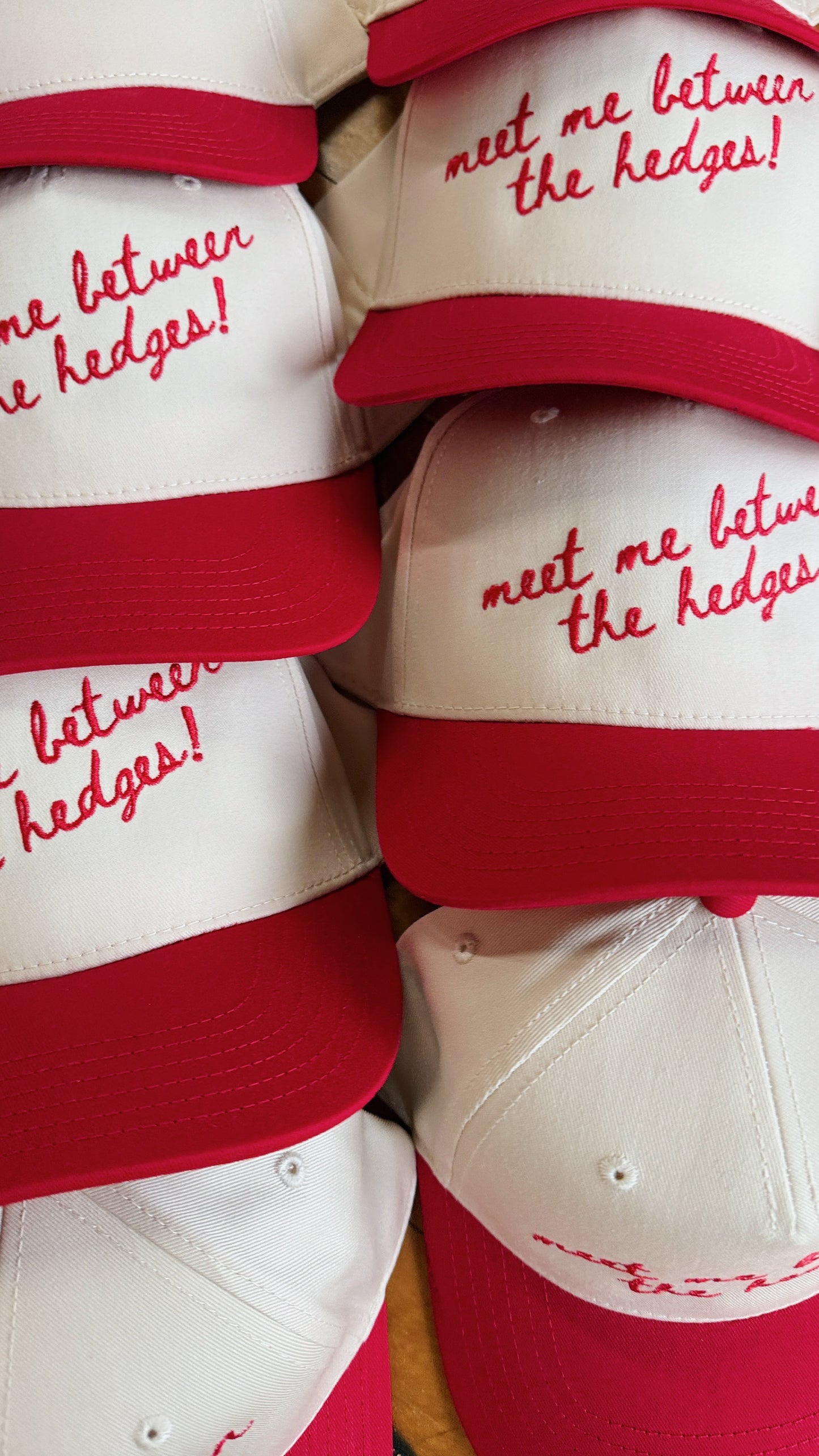 Meet Me Between the Hedges! Canvas Hat