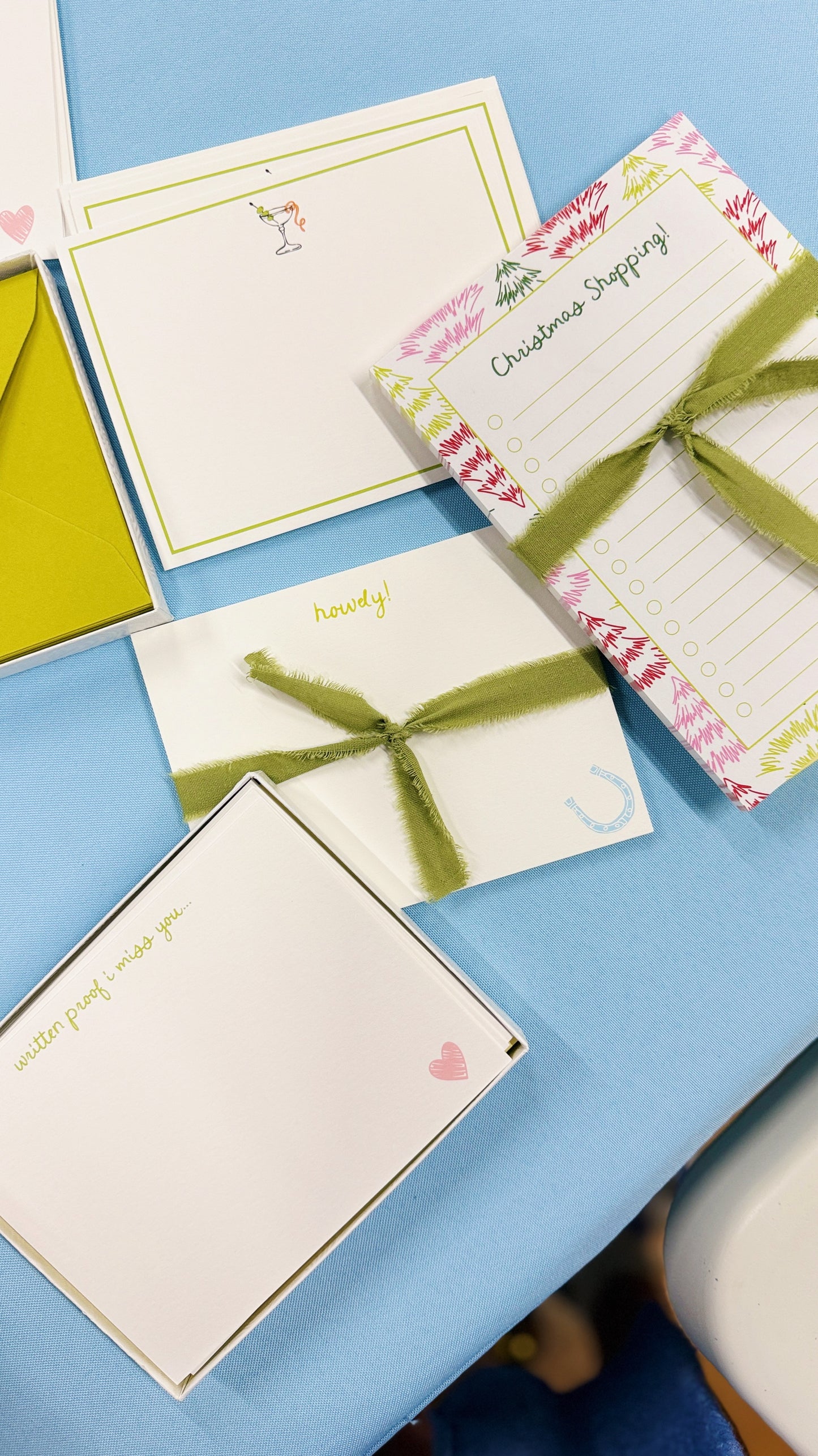 Christmas Shopping Notepad