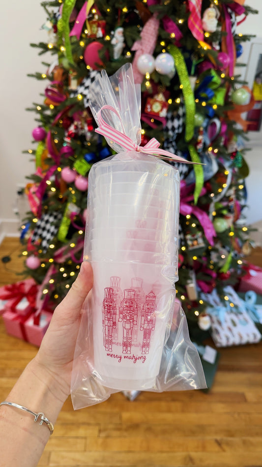 Nut CRAK er Season Frosted Cups